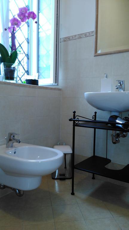 B&B Glicini Roma Esterno foto