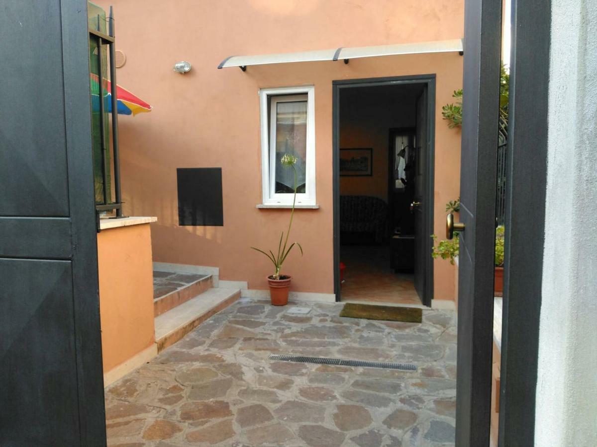 B&B Glicini Roma Esterno foto
